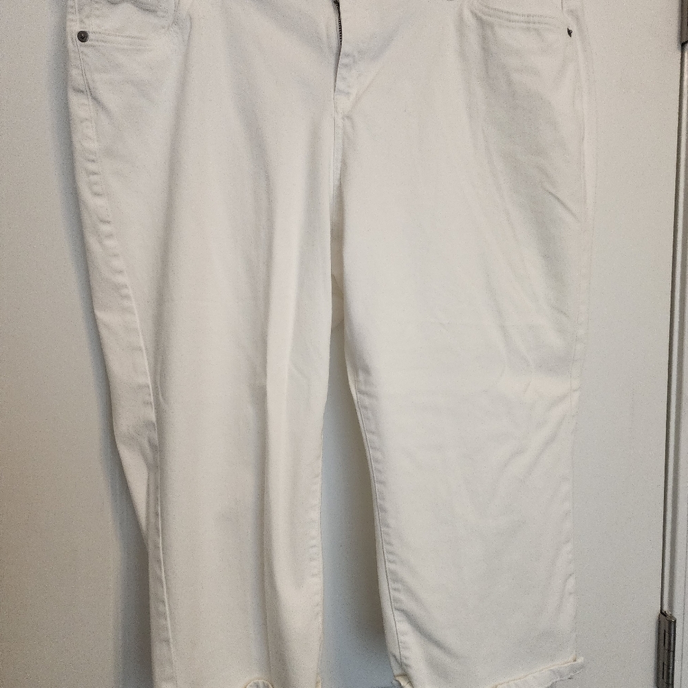 Capris